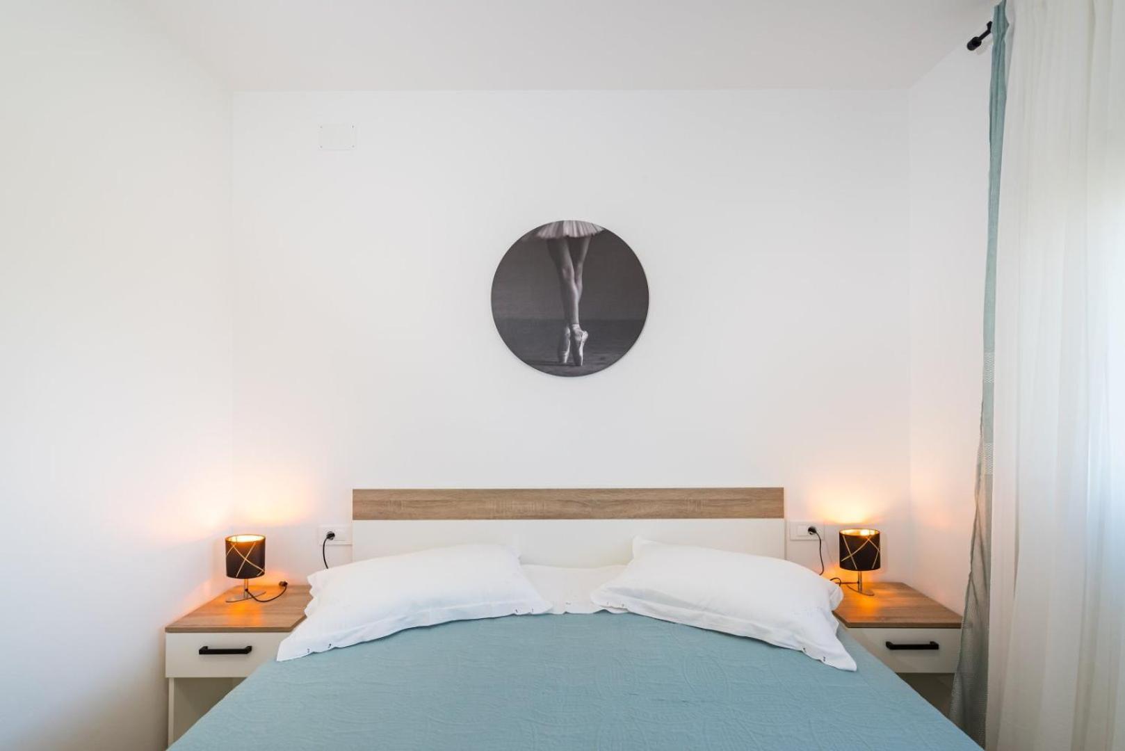 Crowonder Sun Dance Apartments With Heated Swimming Pool Seaview And Garden Sveti Filip i Jakov Bagian luar foto